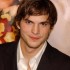 Demi Moore para de seguir o marido Ashton Kutcher no twitter