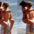 Justin Bieber e Selena Gomez, protagonizam cenas quentes em praia no Havaí