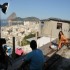 Panicat, Nicole Bahls, posa pra ensaio nu em favela no Rio
