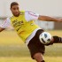 Adriano participa de primeiro treino coletivo no Corinthians