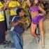 Fotos de Amanda Françozo no ensaio da escola de samba Vai-Vai