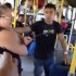 Mulher é atingida por flecha dentro de ônibus