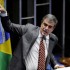 Cardozo afirma que história absolverá Dilma, chora e é aplaudido até por Renan