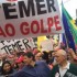 Manifestantes pedem o “Fora Temer” na Avenida Paulista