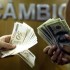 Colombiana engole US$ 9 mil para evitar que marido infiel pegue o dinheiro