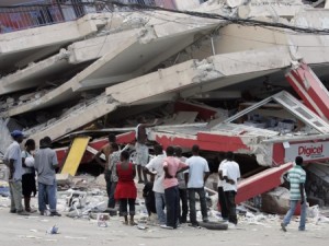 haiti-predio-destruicao