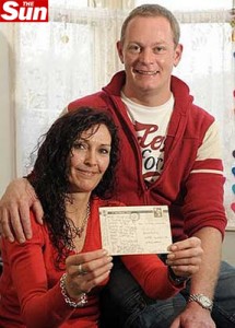 homem-acha-mulher-que-respondeu-sua-mensagem-da-garrafa