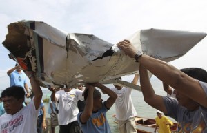 pedacos-do-aviao-ministro-filipino