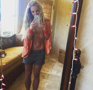 Cada dia mais magra, Britney Spears exibe corpo sarado no Instagram
