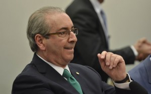 Maranhão encaminha consulta a Comissão em nova manobra para salvar Cunha