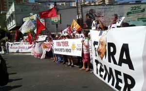 Protesto na Avenida Paulista pede pela saída do presidente Michel Temer