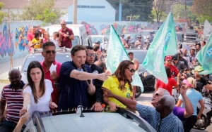 Crivella e Marcelo Freixo disputarão segundo turno no Rio de Janeiro 