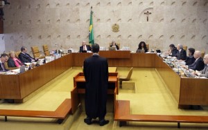 STF decide que ponto dos servidores grevistas deve ser cortado