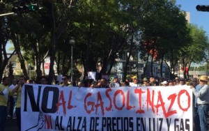Protestos contra aumento no preço da gasolina deixam seis mortos no México