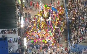 Após acidente, carnaval do Rio de Janeiro não terá escola rebaixada