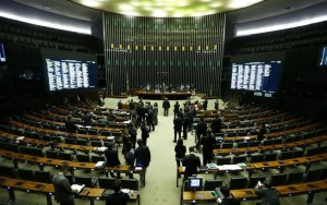 Reformas trabalhista e da Previdência ocupam comissões da Câmara nesta semana