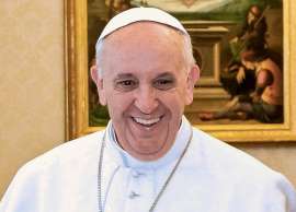 Papa Francisco condena ataques terroristas a igrejas no Egito e pede orações