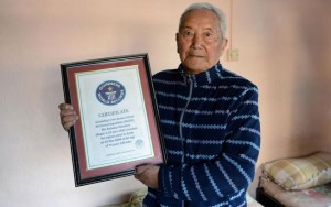 Alpinista de 85 anos morre ao tentar bater recorde no Monte Everest
