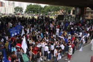 protesto_de_estudantes_brasil