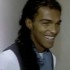 Richarlyson, jogador do São Paulo, faz aplique no cabelo