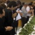 Vítimas do tsunami do Japão são homenageadas após 6 meses da tragédia