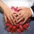 ‘Vaquinha’ para ajudar no casamento vira moda entre casais na internet